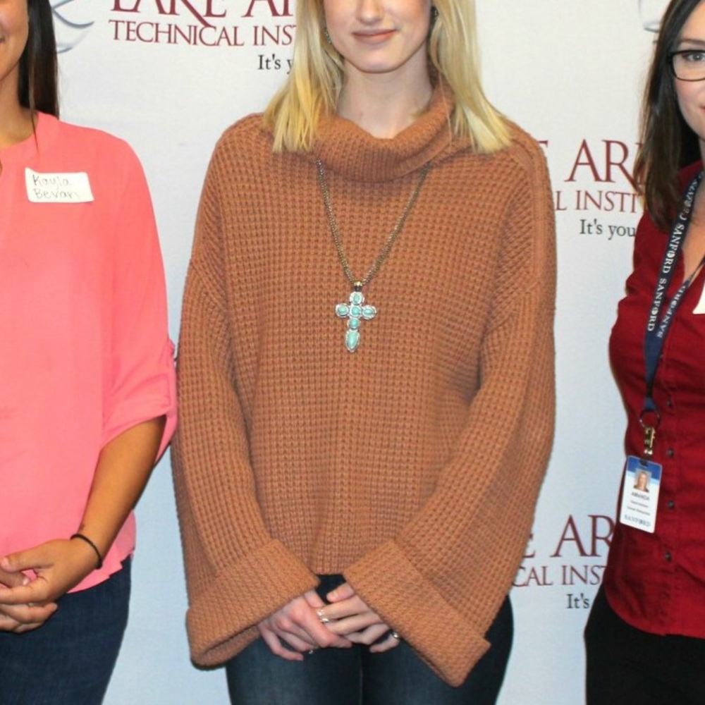 Cropped oversized free people sweater